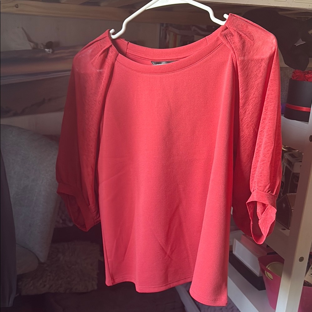 Women's Coral Top